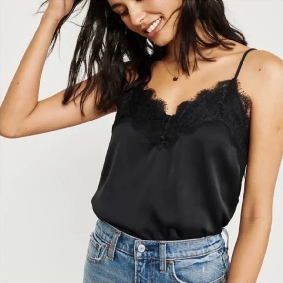 Abercrombie Black Lace Cami Size Medium - Picture 1 of 3